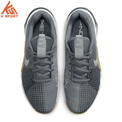 nikeDO9328 002