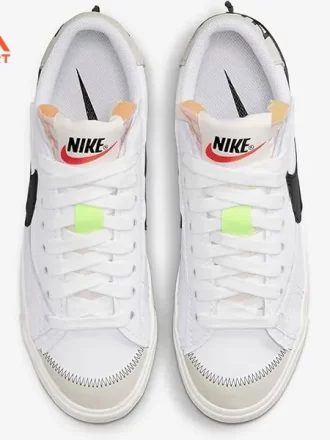 Nike DN2158-101 Blazer Low '77 JUMBO Sneakers