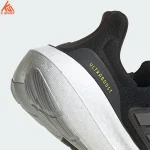 کفش مردانه Adidas Ultraboost Light Running HQ6339